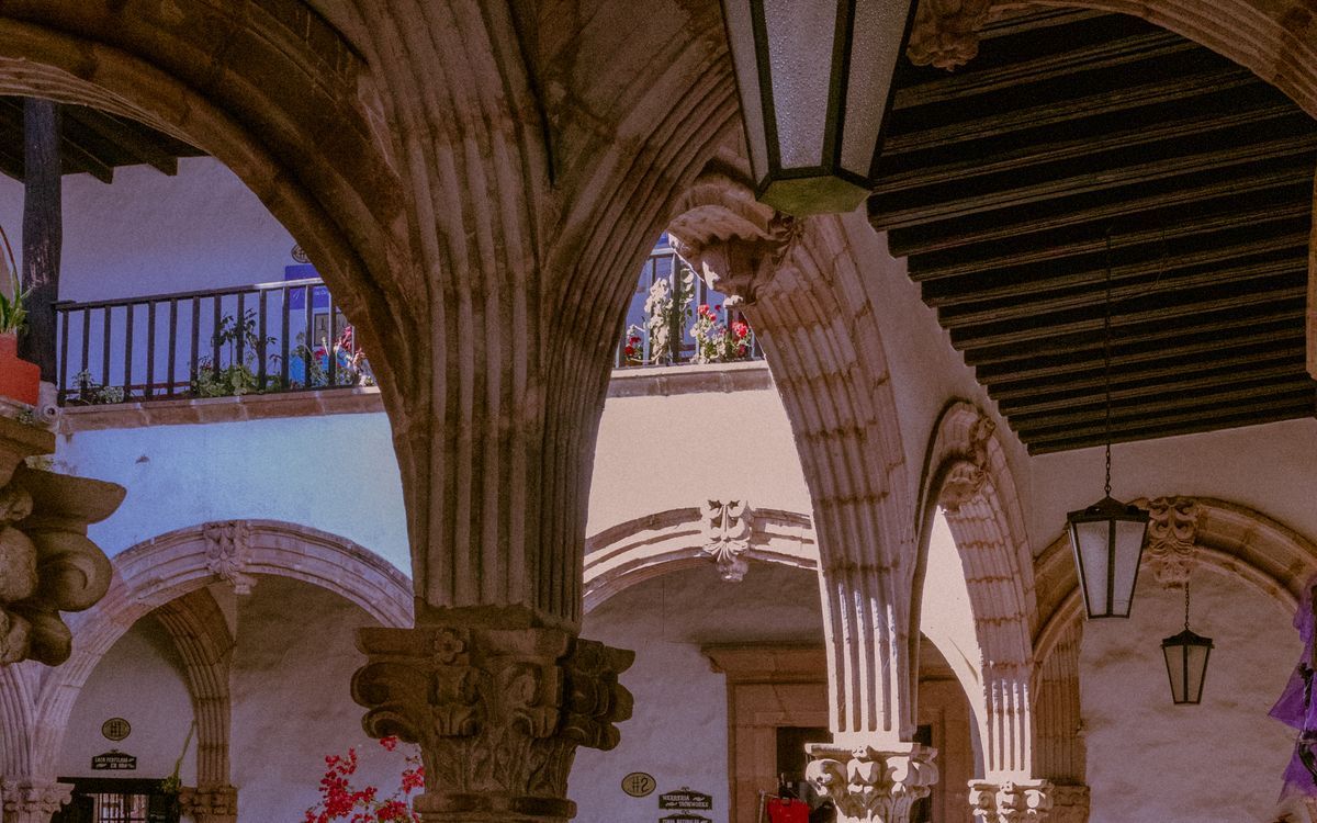 El patio de arcos donde es la ceremonia